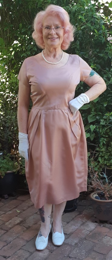 1960's Cocktail dress, mushroom, satin/polyester by 'Mr. Block of Melbourne', size M - Image 5