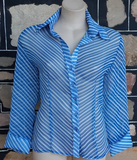 1970's Blouse, polyester, blue/white, by 'Filo' size L - Image 11