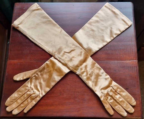 Vintage Gloves, 3/4 length, Gold, rayon/nylon, size 6.5, Made in Germany