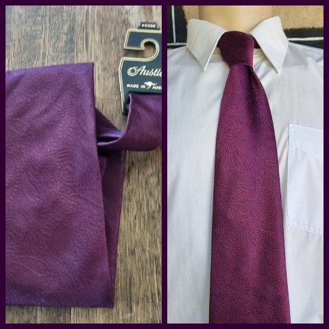 1970's Tie, Maroon, Damask paisley, Polyester, by 'Austico', new with tag.