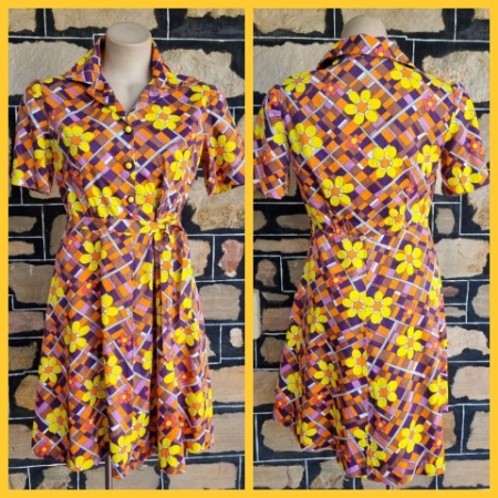 1970's Shirtmaker Dress, Cotton, daisy print, handmade, size 12