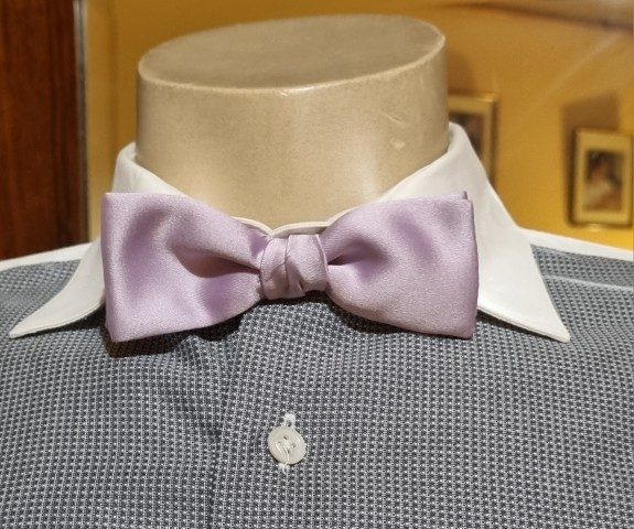 Vintage Cummerbund & Bow Tie set, Lavender, Polyester, by ‘Hardy Amies’ size S -XL’ , ‘new’ - Image 5