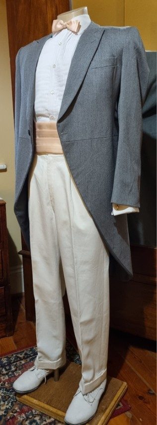 Vintage Morning Coat, & Bowtie, Grey, Wool/polyester, by 'Dress Circle, Formal Wear, Australia', size L. - Image 5