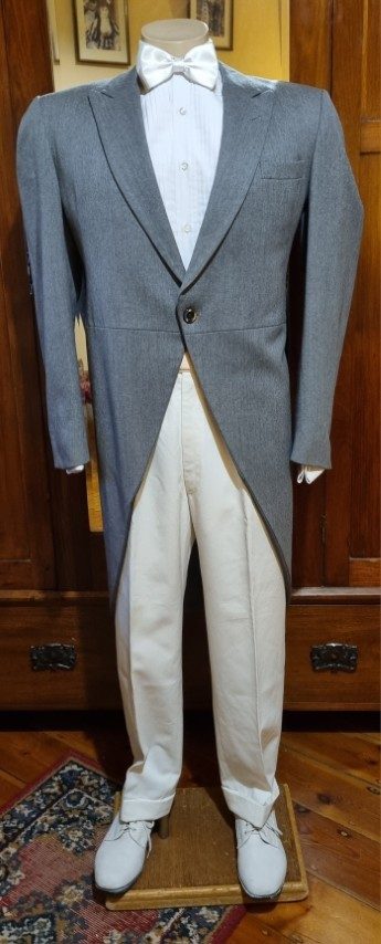 Vintage Morning Coat, & Bowtie, Grey, Wool/polyester, by 'Dress Circle, Formal Wear, Australia', size L. - Image 7