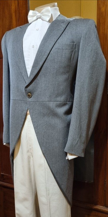 Vintage Morning Coat, & Bowtie, Grey, Wool/polyester, by 'Dress Circle, Formal Wear, Australia', size L. - Image 12