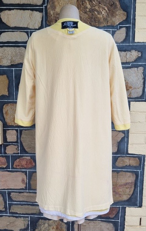 1960s Swing Coat, Lemon, Crimplene, by 'Louise of France & Melbourne', size 14 - Image 7
