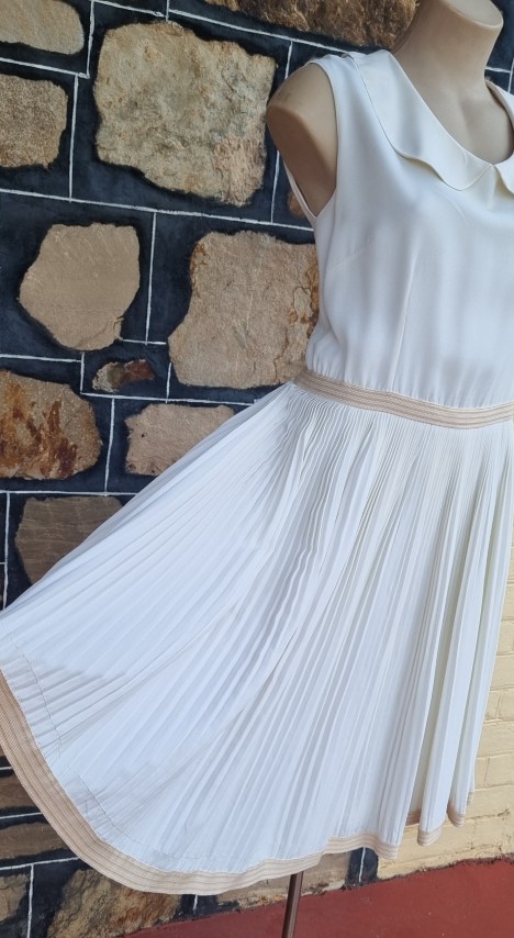 1960’s, Sun-ray pleat, day dress, Cream, polyester, by ‘David Stock Australia’, size S-M. - Image 3