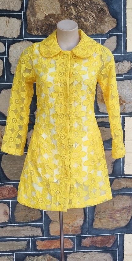 1960s Inspired Coat Dress, Yellow Daisy Appliqué, polyester, by 'Stella Australia', size XS-S - Image 2