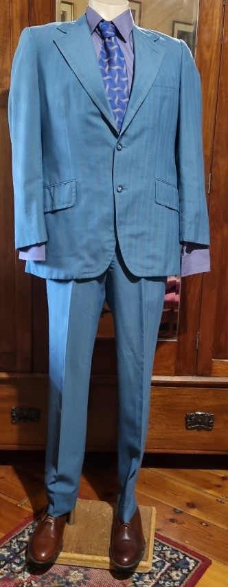 1970's Single Breasted Suit, Terylene, Blue Pinstriped, by 'Ernest Hiller, Australia', size M. - Image 7