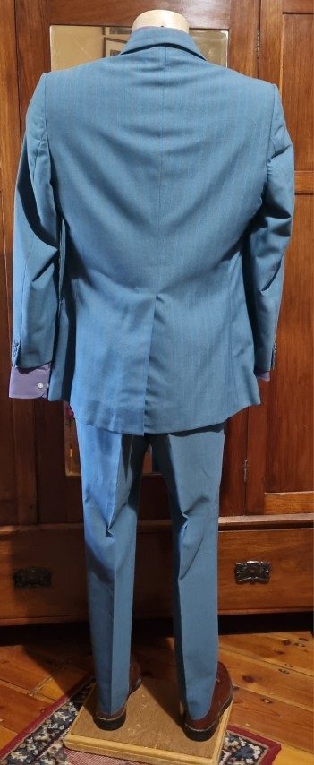 1970's Single Breasted Suit, Terylene, Blue Pinstriped, by 'Ernest Hiller, Australia', size M. - Image 9