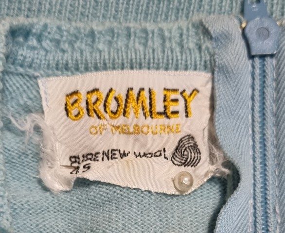 1970's Knit Jumper, blue, wool, by 'Bromley of Melbourne', size M. - Image 5