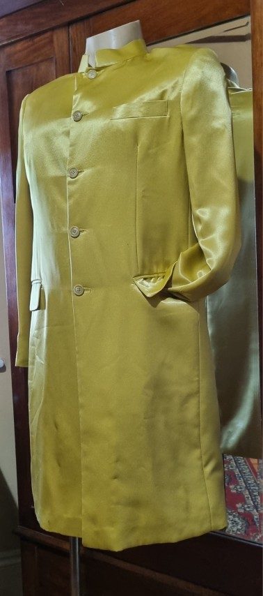 Sgt. Peppers inspired Jacket, Gold, Satin/polyester, by 'The Emporium Collection', size L - Image 4