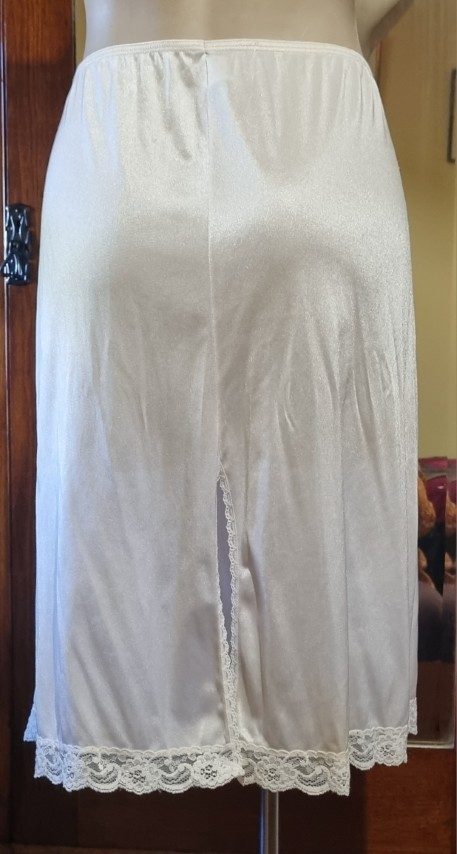 Vintage Slip, beige, nylon, by 'Target', size L - Image 3