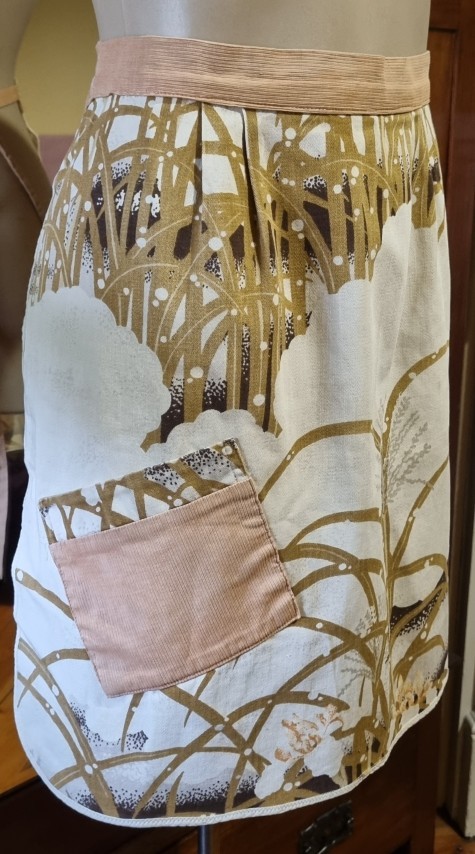 Vintage 1970's linen apron, handmade, size M-L - Image 3