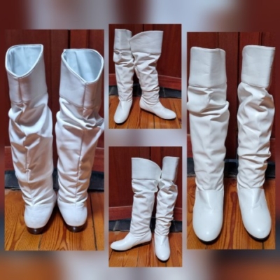 Knee high boots, white, vinal, slouch style, size 40