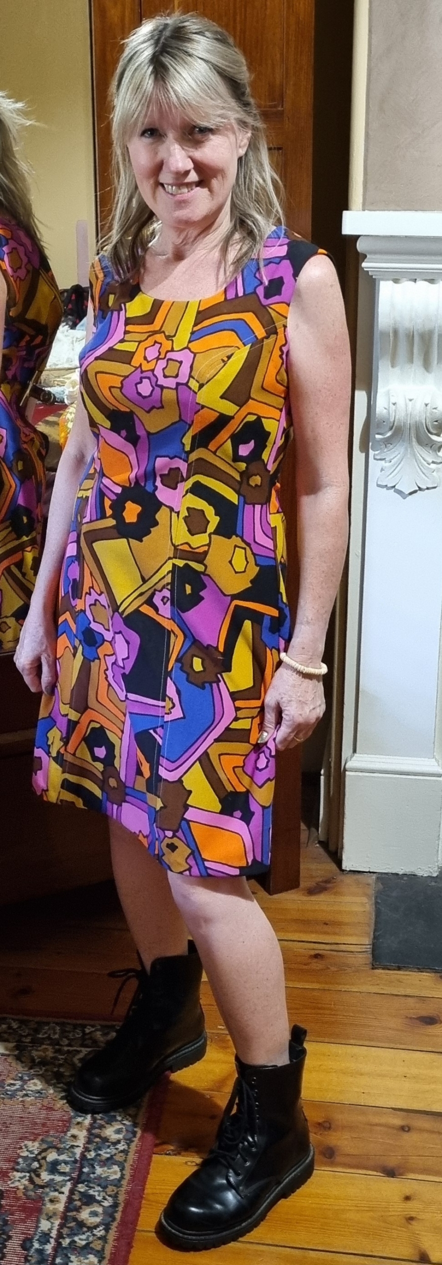 1970's A-line Dress, Multi coloured, geometric print, handmade, polyester, size 10 - Image 3