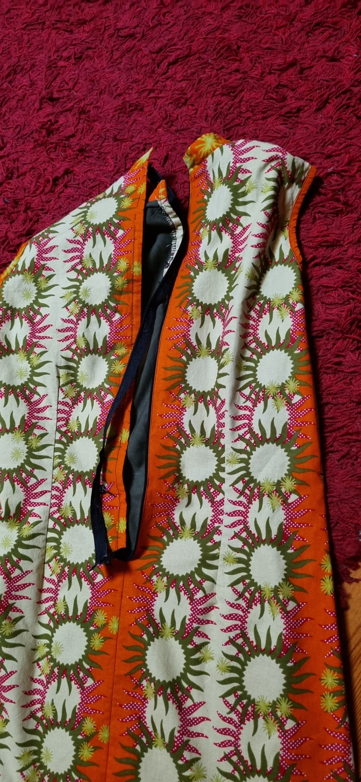 1960's Shift Dress, Orange/yellow, pop-art print, handmade, size S-L - Image 4