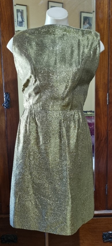 1960's Cocktail dress, Gold Lurex, with detachable over-skirt, Handmade, size 12 - Image 8