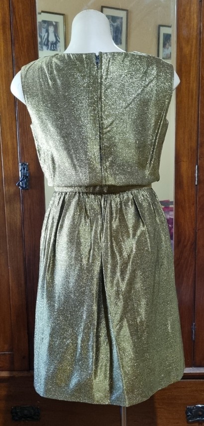 1960's Cocktail dress, Gold Lurex, with detachable over-skirt, Handmade, size 12 - Image 14