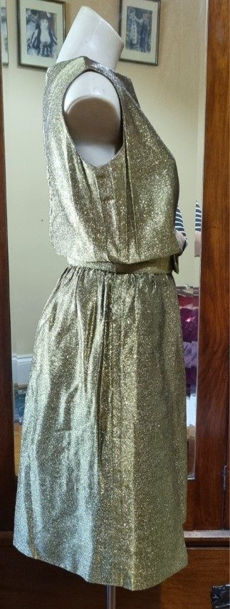 1960's Cocktail dress, Gold Lurex, with detachable over-skirt, Handmade, size 12 - Image 15
