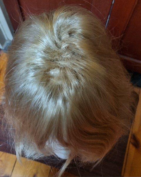 Wig, Blonde Switch (hair extension attached with a comb clip), synthetic. - Image 7