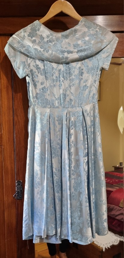 1950's Satin Damask Swing Dress, blue, handmade, size 6 - Image 6