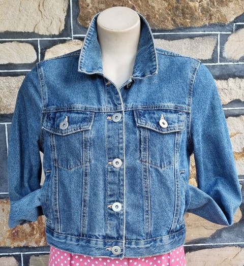 Denim Jacket, cropped, by 'Cotton On', size 12 - Image 9