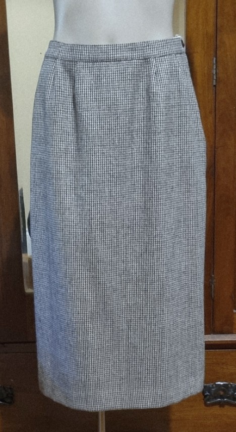 1970's Tweed, Wool Skirt Suit, brown checked, by 'Suitmaster', size 12-14 - Image 8