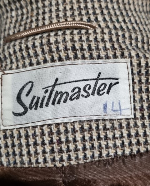 1970's Tweed, Wool Skirt Suit, brown checked, by 'Suitmaster', size 12-14 - Image 14