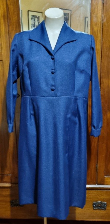 1970's Winter A-Line dress, navy, polyester, handmade, size XL. - Image 5