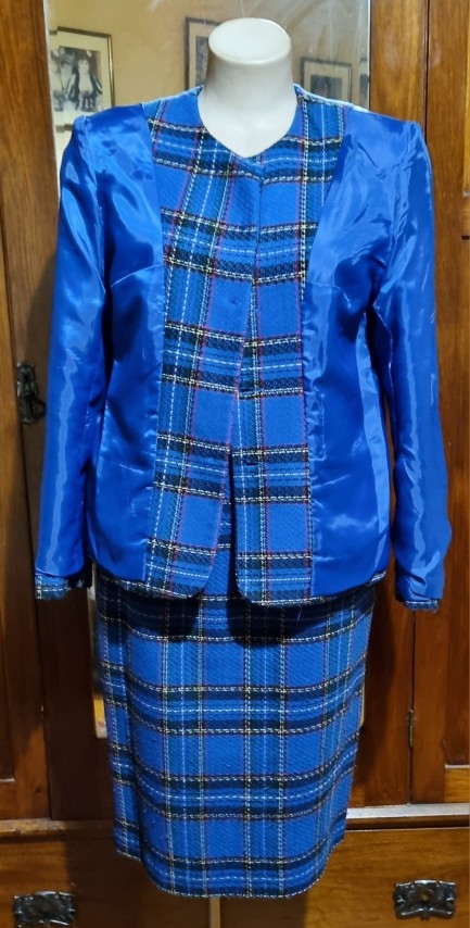 1980's 'Power' Suit, Blue Checked, acrylic, by 'D.I.O. Australia', size 12 - Image 12