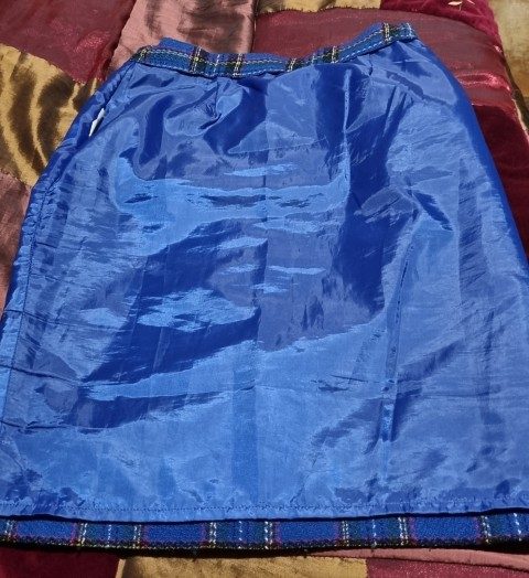 1980's 'Power' Suit, Blue Checked, acrylic, by 'D.I.O. Australia', size 12 - Image 17