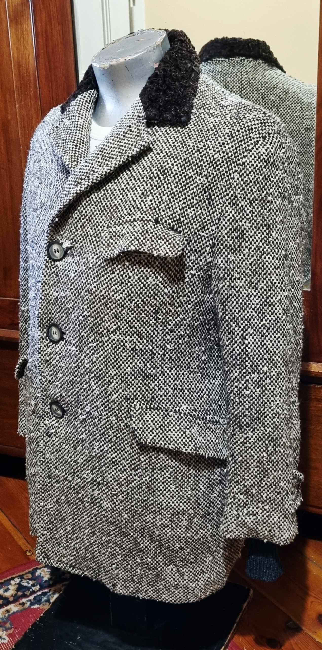 1970's, Wool Tweed Jacket, Brown/white, by 'Michael Winter Of Melbourne', size L - Image 4