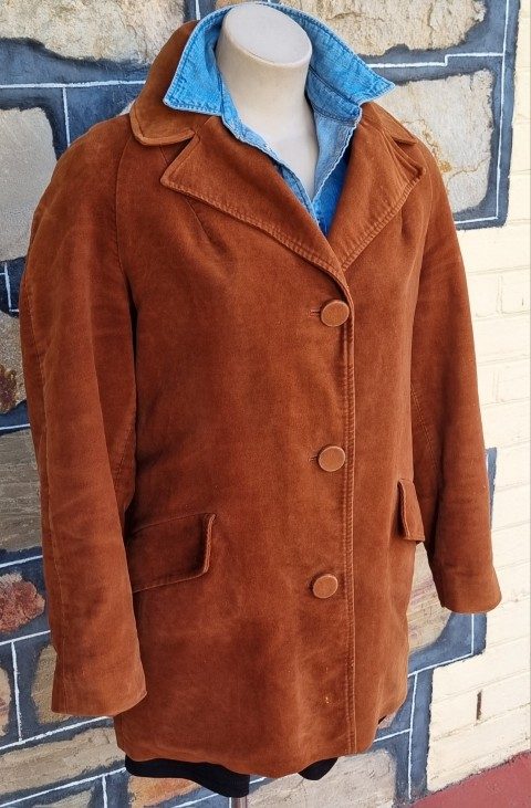 1970's Velvet Blazer, Rust, Hand Tailored, size 16 - Image 4