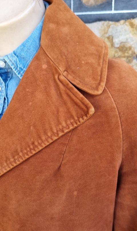 1970's Velvet Blazer, Rust, Hand Tailored, size 16 - Image 7