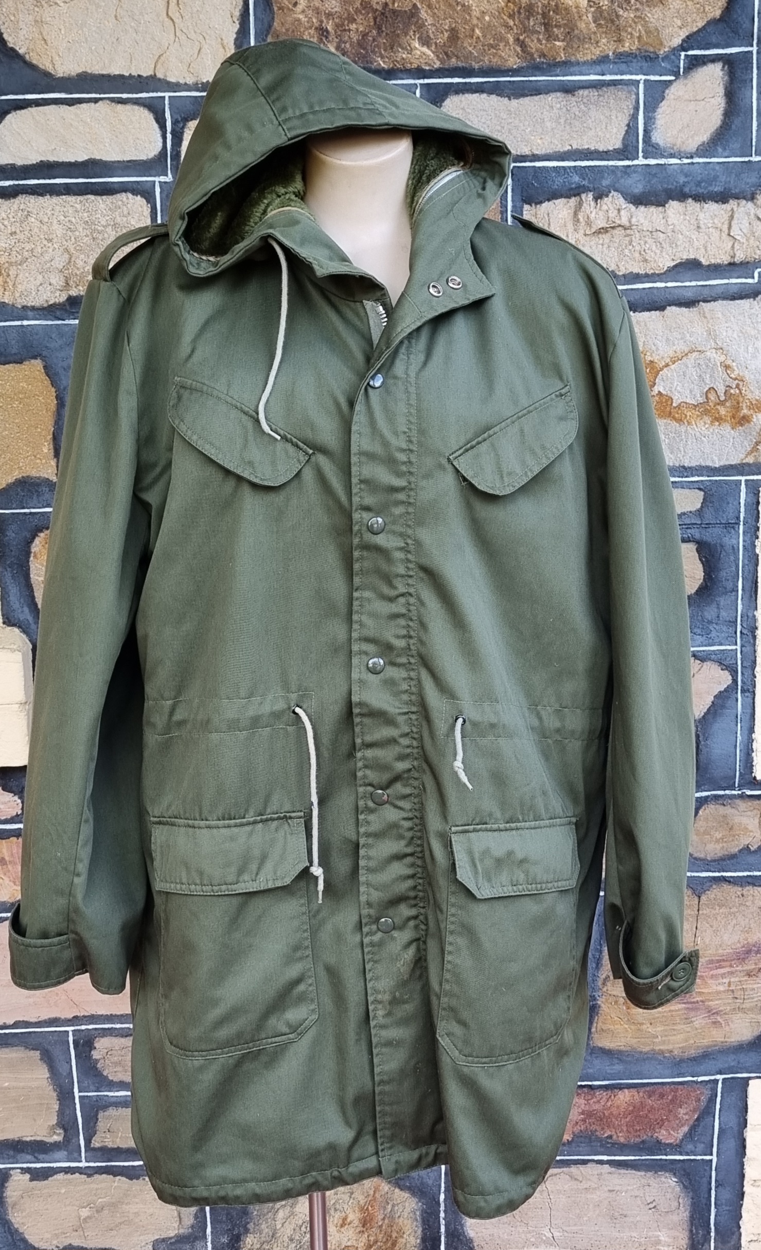 Vintage Men's Winter Rain Jacket, by 'London Fog', khaki, size 2XL - Image 21