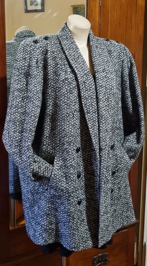 1990's Tweed Wool Jacket, black/white, by 'Justina Australia', size XL - Image 8