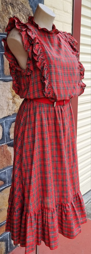 1980's Red Tartan Dress, cotton, by 'Stitches of Melbourne', size 14 - Image 3