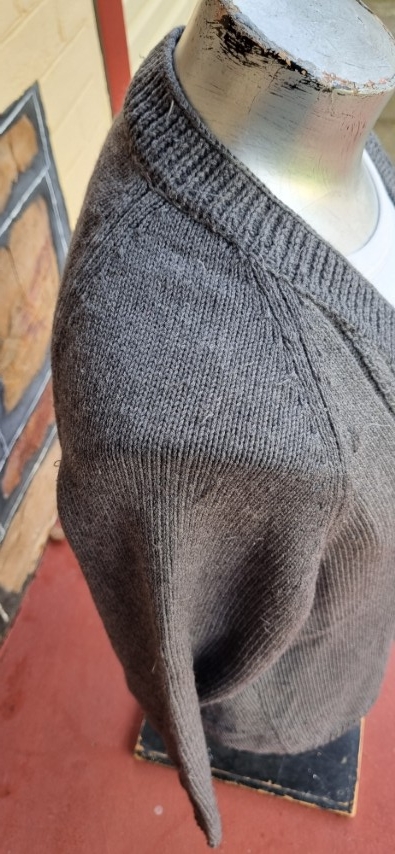 Vintage Hand Knit, V-neck jumper, grey, acrylic, size L - Image 5