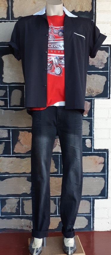 Bowling shirt, black with white collar & piping trim & action back, by 'Steady Clothing', USA, size XS-M - Image 4